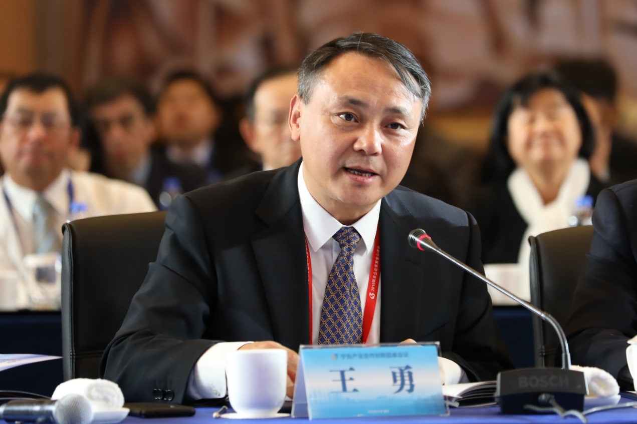 南京圣和藥業(yè)董事長王勇。新華日?qǐng)?bào)財(cái)經(jīng)客戶端高雁南攝.jpg